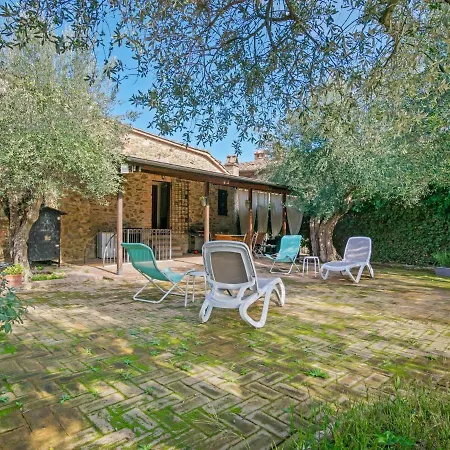 Rustic Holiday In Corciano With Swimming Pool Nyaraló Pantanella