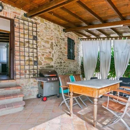 Nyaraló Rustic Holiday In Corciano With Swimming Pool