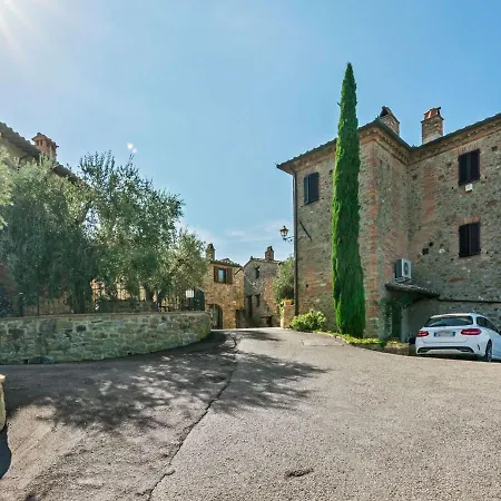 Nyaraló Rustic Holiday In Corciano With Swimming Pool *